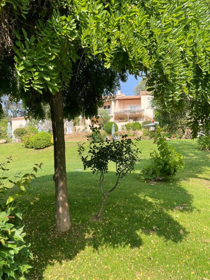 לה באסט Le Clos Serein מראה חיצוני תמונה