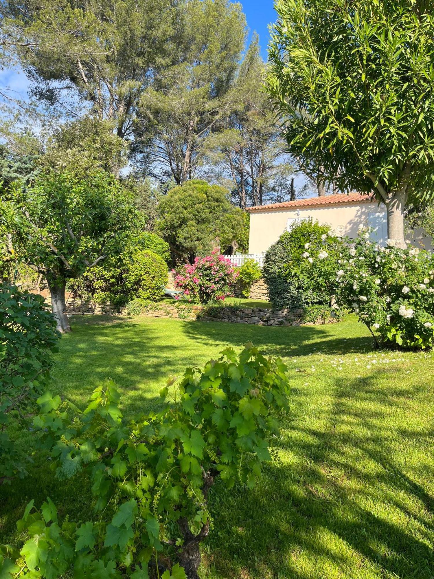 לה באסט Le Clos Serein מראה חיצוני תמונה